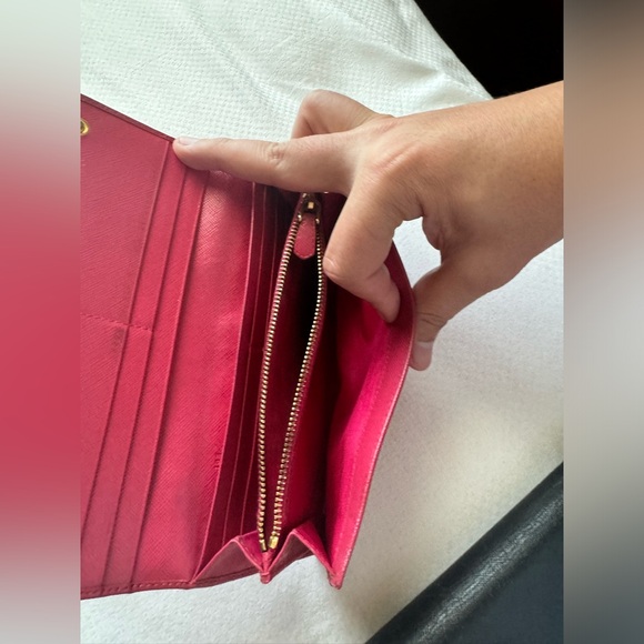 🔥Prada Womens Wallet - Picture 10 of 17